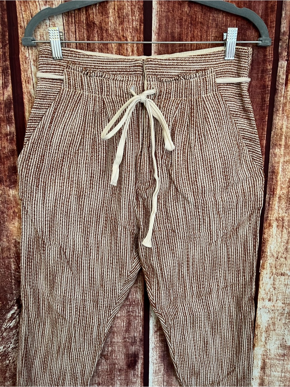 Free People | High Waisted Cropped Trousers - Picture 5 of 10